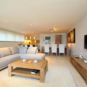 Apartment Residentie Mistral